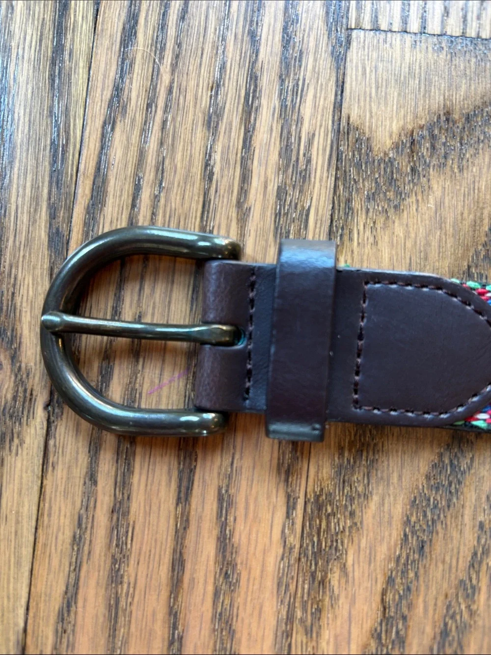 Colorful woven tapestry sz M belt